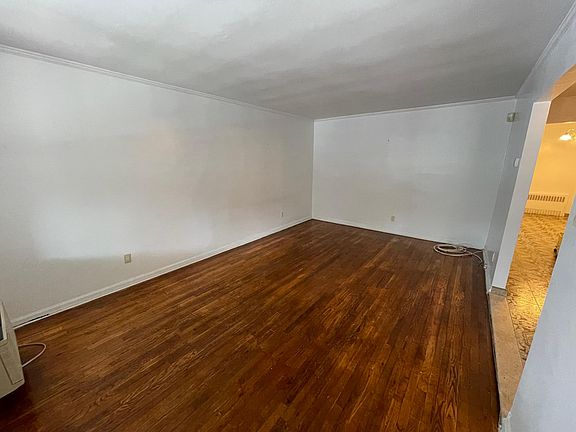 3rd image of 1352 64th St Floor 1