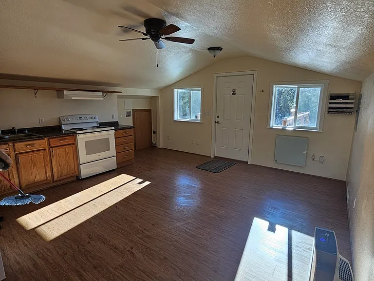 3404 Red Marble Rd — Photo 5