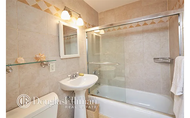 Sold by Douglas Elliman | media 27