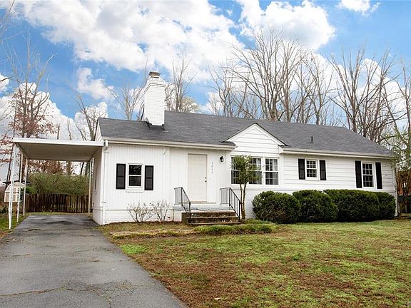 2nd image of 1411 Blue Jay Ln