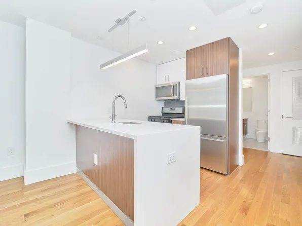 100 Steuben Street image 6 of 17