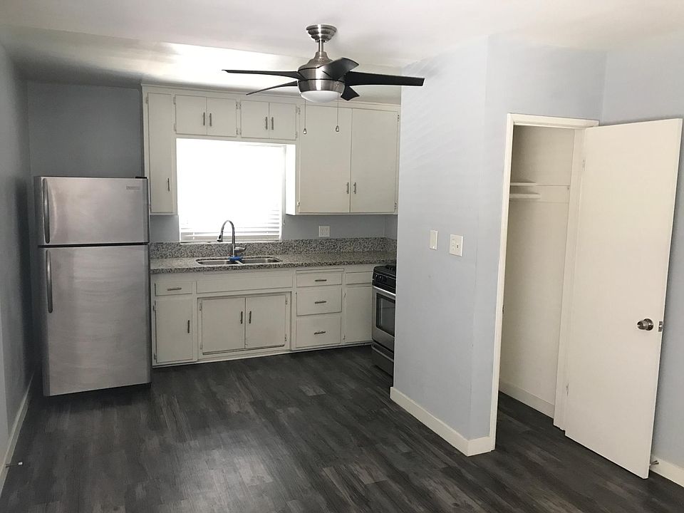 1st image of 1056 E 6th St APT 1