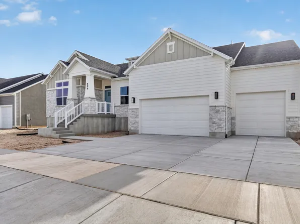 696 S 3500 W #216, West Weber, UT 84401