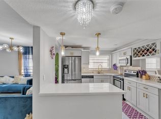 7653 NW 79th Ave APT 208, Tamarac, FL 33321