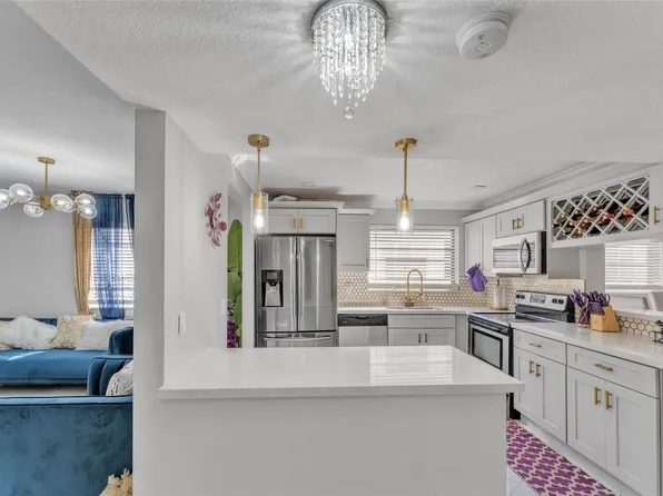 7653 NW 79th Avenue #208, Tamarac, FL 33321