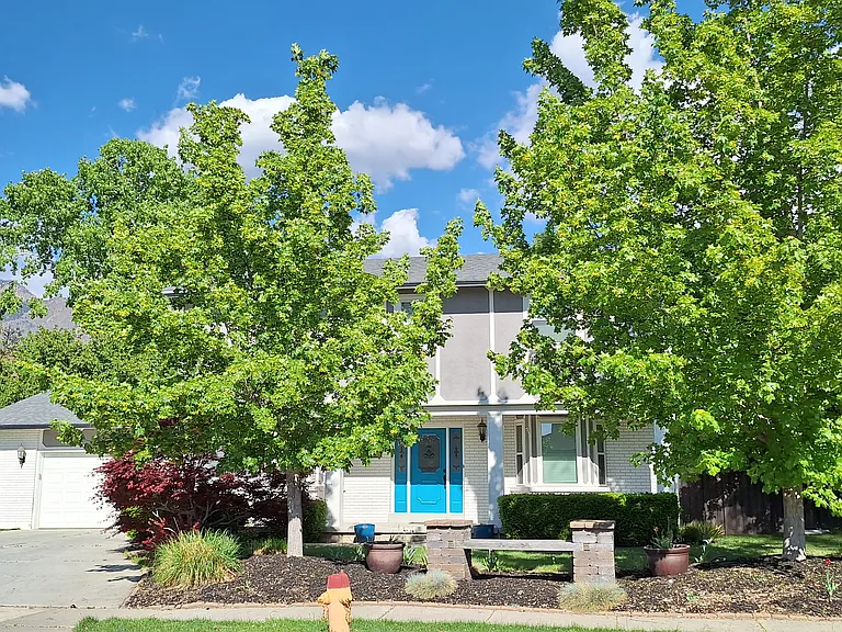 7229 S Towncrest Dr — Photo 2