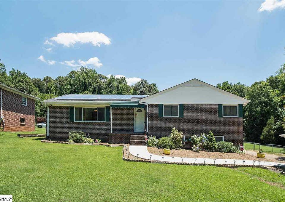 1st image of 119 Greenbriar Dr