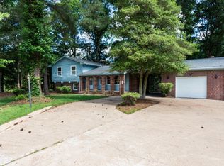 605 Holly Vista Dr, Colonial Beach, VA 22443