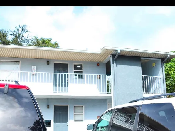 605 Ixoria Avenue Unit 21, Fort Pierce, FL 34982