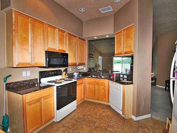 3rd image of 2229 Roanoke Springs Dr