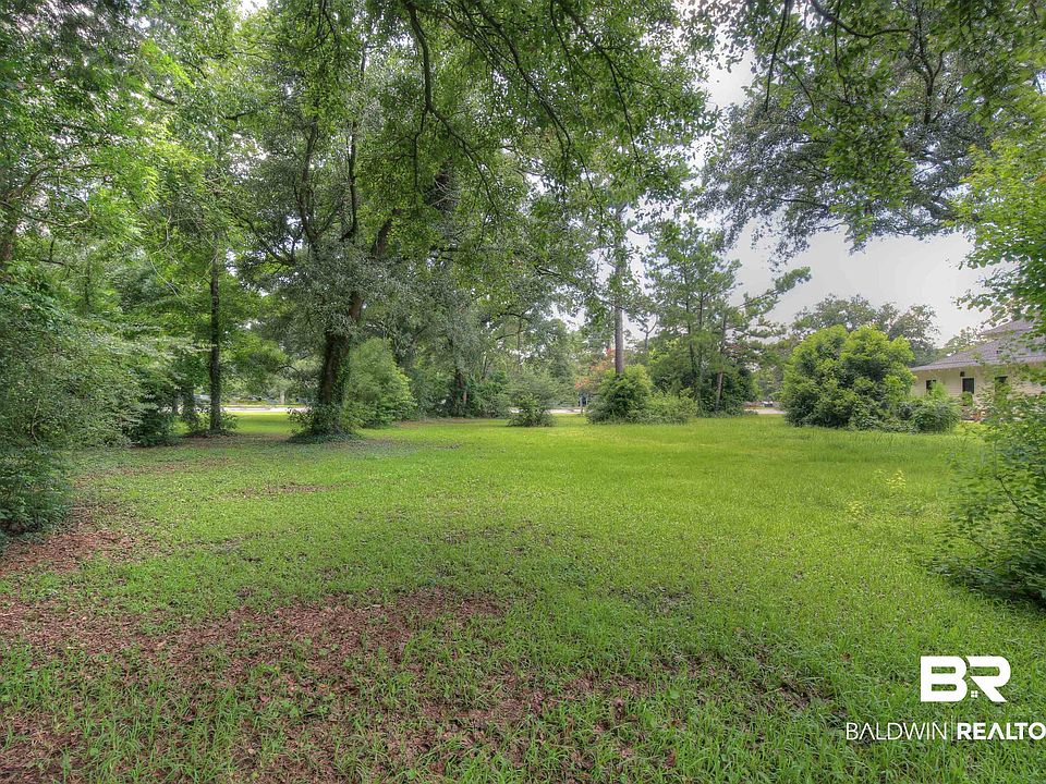 2nd image of 304 Greeno Rd N