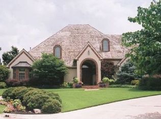 18600 Saddle River Dr, Edmond, OK 73012