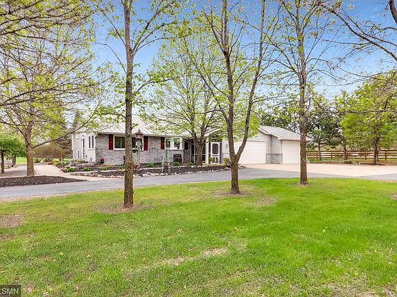 2nd image of 18461 Cedar Dr NW