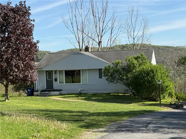 469 Girard St, Johnstown, PA 15905