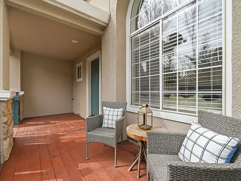 6020 Condor St — Photo 3