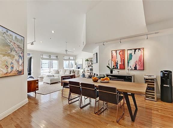 5th image of 920 Poeyfarre St Ph 1