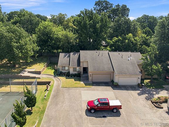 4th image of 8477 S College Ave #0