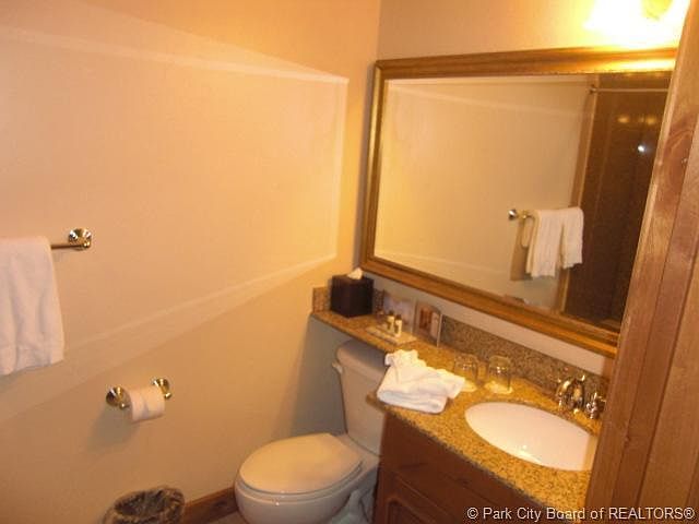 2nd image of 840 W Bigler Ln #3041