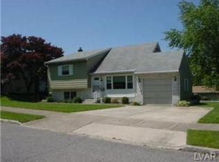 1541 Bonnie Dr, Bethlehem, PA 18018