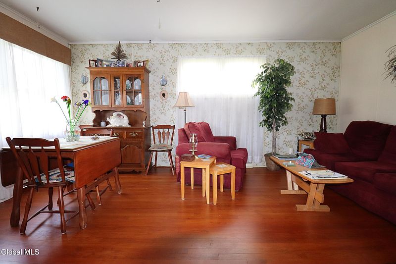 4th image of 83 Platt Street