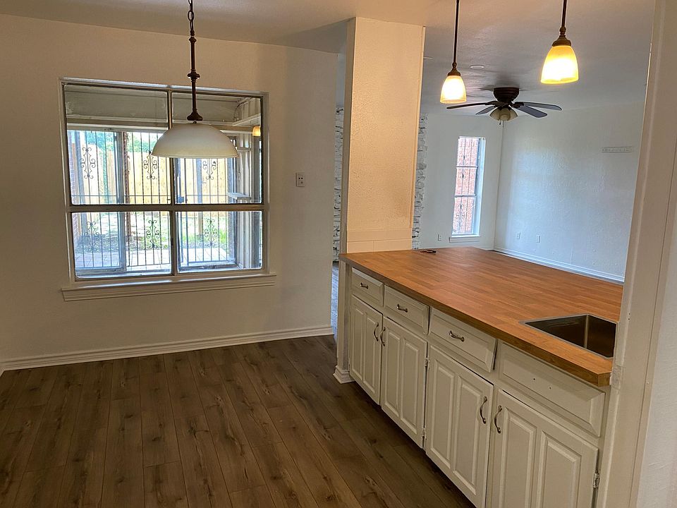 1st image of 7114 S Stone Meadow Cir
