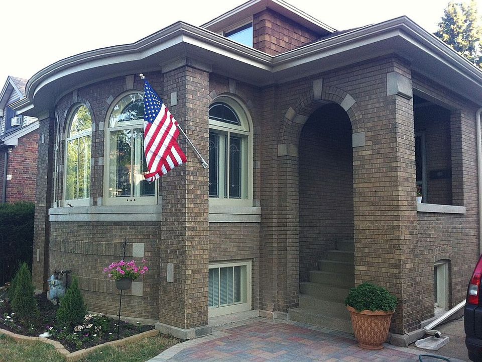2nd image of 12 Albion Ave