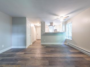 3371 SW Garden View Ave, Portland, OR 97225