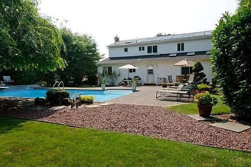 1st image of 21 Joyce Ln