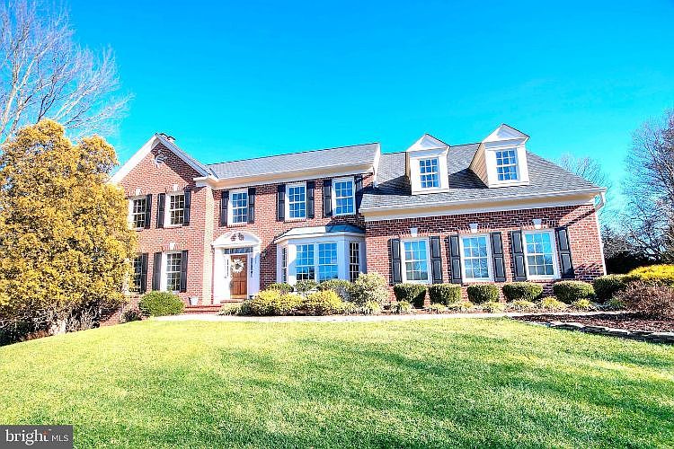 10007 Thompson Ridge Ct, Great Falls, VA 22066 Zillow