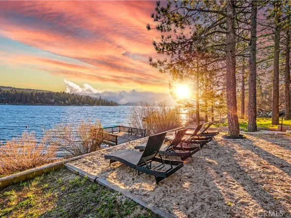 39513 Lake Dr, Big Bear Lake, CA 92315