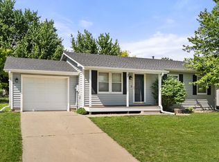 5423 Norris St, Ames, IA 50014