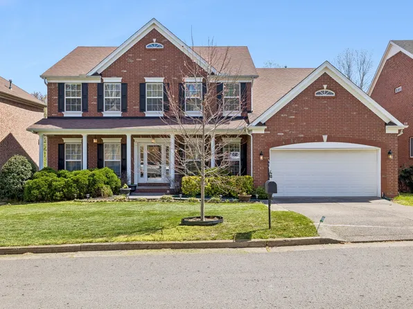 9733 Valley Springs Dr, Brentwood, TN 37027
