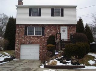 527 Chestnut St, Springdale, PA 15144