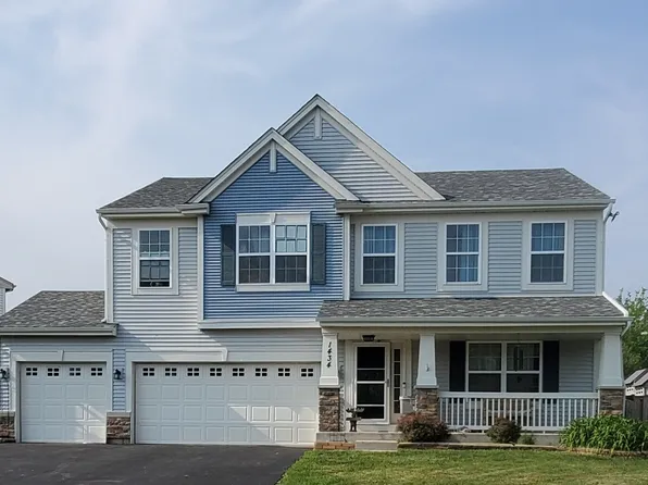 1434 Padre Island Ln, Hampshire, IL 60140