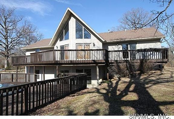 2nd image of 836 Rocky Mountain Ave