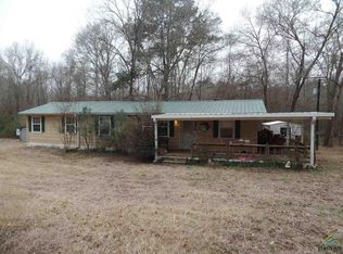 103 Sunny Ln, Arp, TX 75750