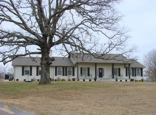 295 Highway 140 E, Puryear, TN 38251