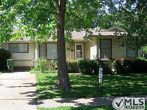1st image of 1501 Lewis Dr