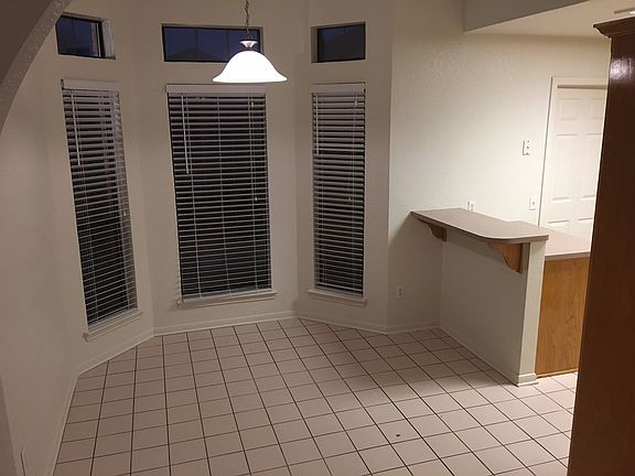 5th image of 4205 Hitchrock Dr