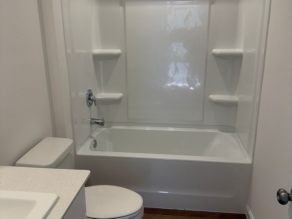 1st image of 80 Bay Springs Blvd #90