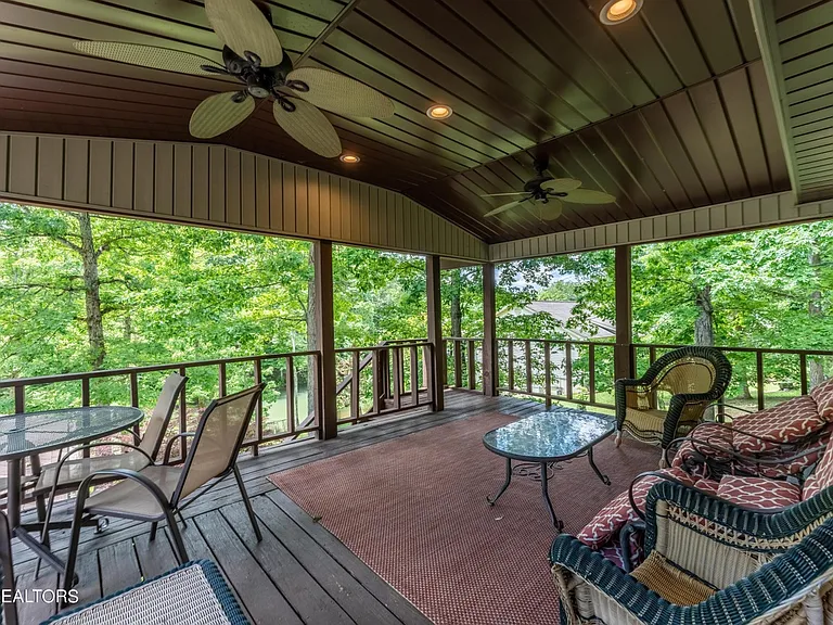1806 Perimeter Dr — Photo 12