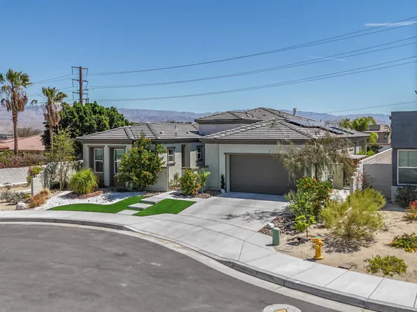 49794 Solstice Pl, Palm Desert, CA 92211