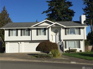 6098 Osprey Cir, Bremerton, WA 98312