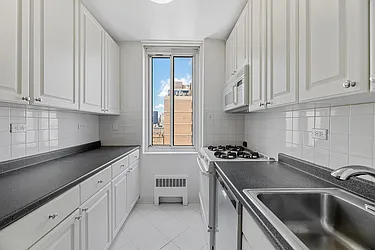 Rented by Level Group