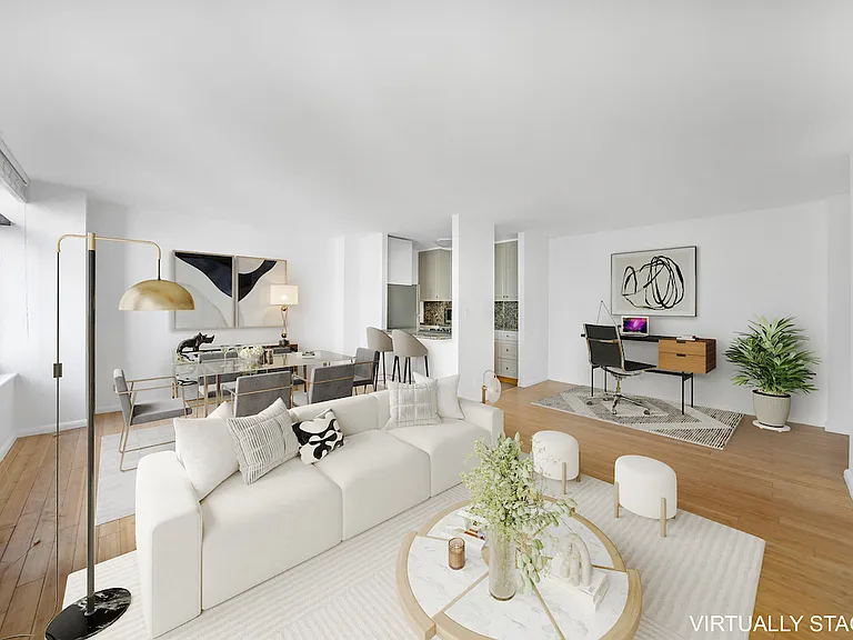 400 E 70th St #501 — Photo 3
