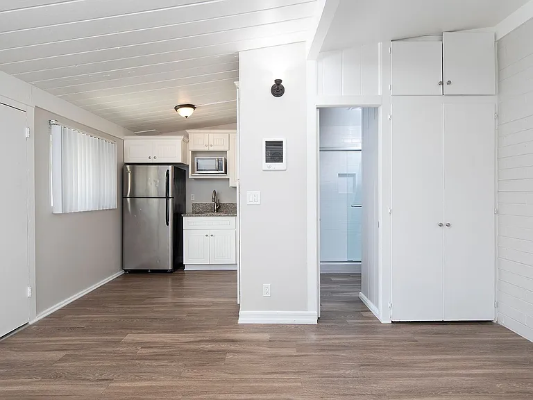 5081 Lotus St — Photo 5