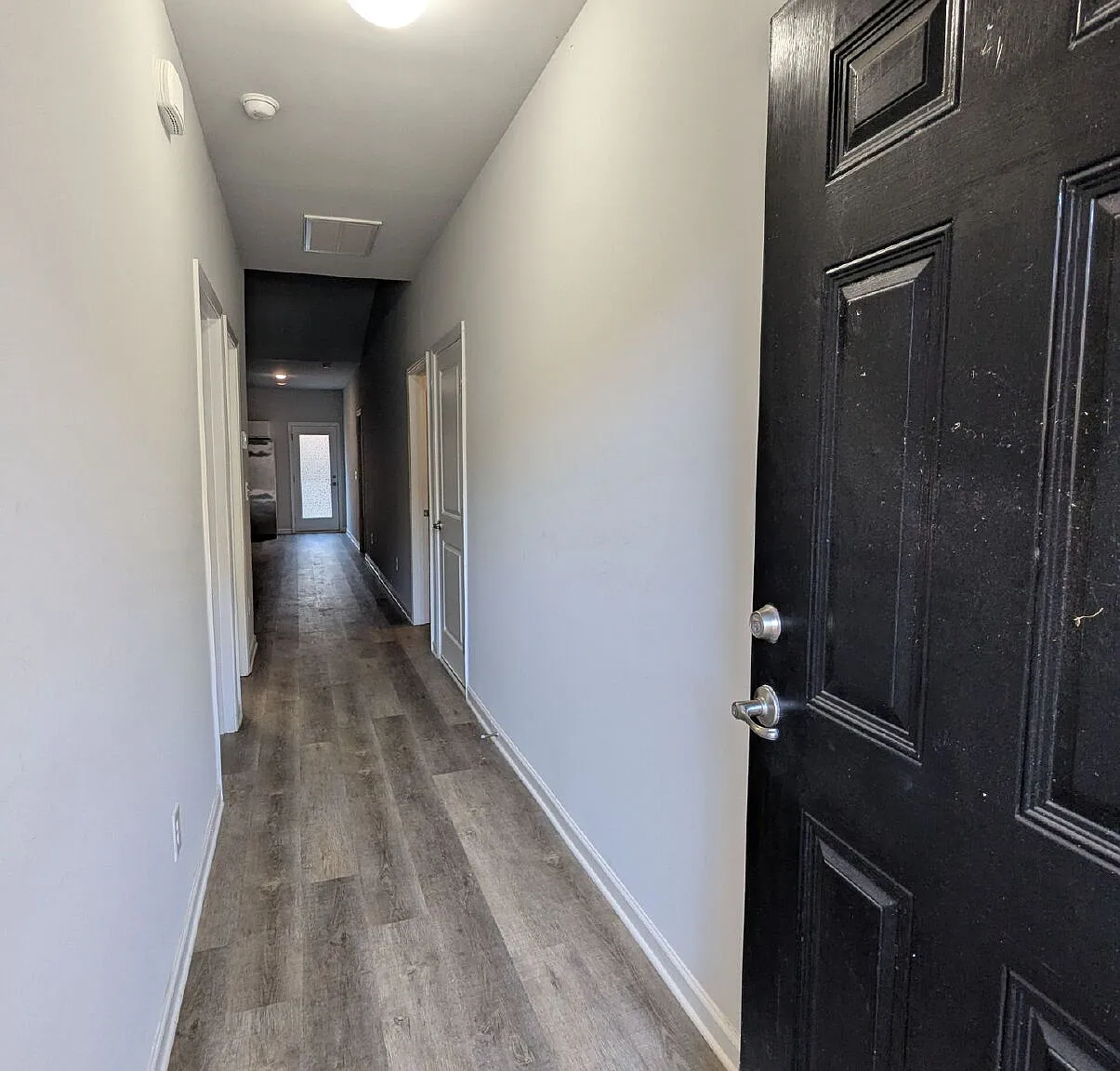 2 bed, 2.0 bath, 1351 sqft, $1,450 — Photo 2