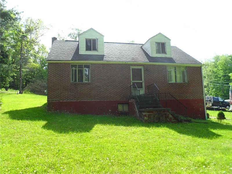 10829 Guffey Rillton Rd photo 1