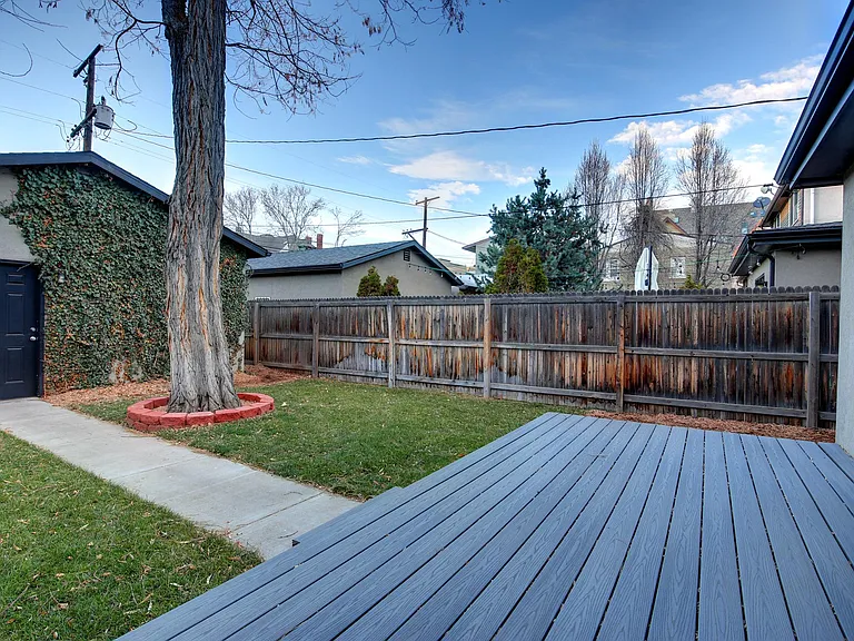 2081 N Ogden St — Photo 30