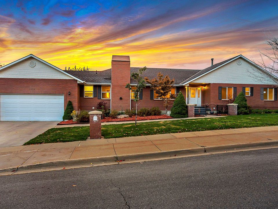 Stunning Home, Amazing Views